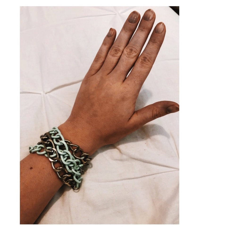 Teal/gold colored chain-linked forever 21 bracelet